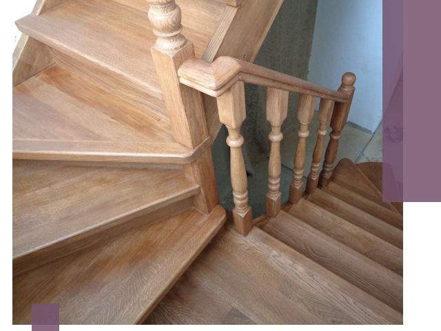 Дубовые лестницы под ключ в Чехове: изготовление и монтаж