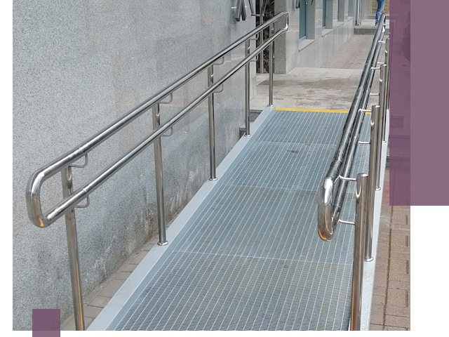 Пандусы для инвалидов в Чехове — изготовление и монтаж