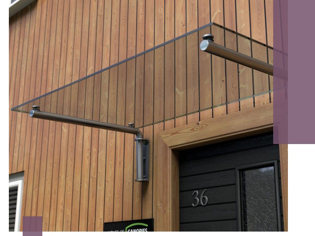 Стеклянные козырьки на входы и фасады в Чехове