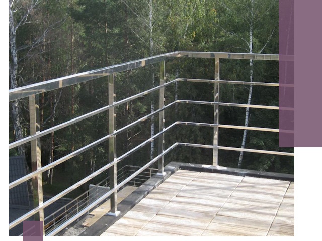 Парапеты из нержавеющей стали в Чехове — изготовление и монтаж