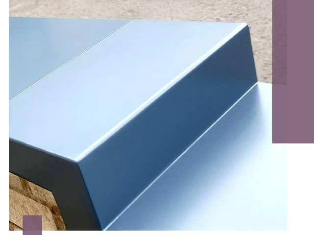 Крышки на парапет в Чехове: изготовление и монтаж под ключ